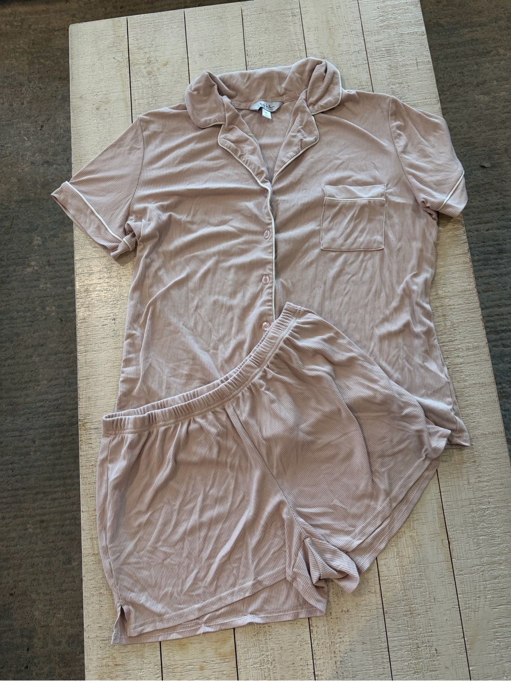 Nicole Miller Women's Short Sleeve Button-Front Pajama Set in Dusty Pink - M